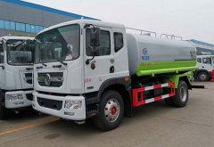 下雨后，灑水車上路作業(yè)，是否多此一舉？