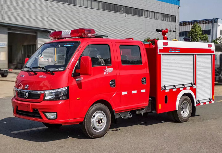 程力專汽東風途逸藍牌水罐消防車